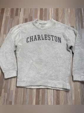 Charleston Sherpa Pullover Sweatshirt in Light Grey and Blue Women’s XS